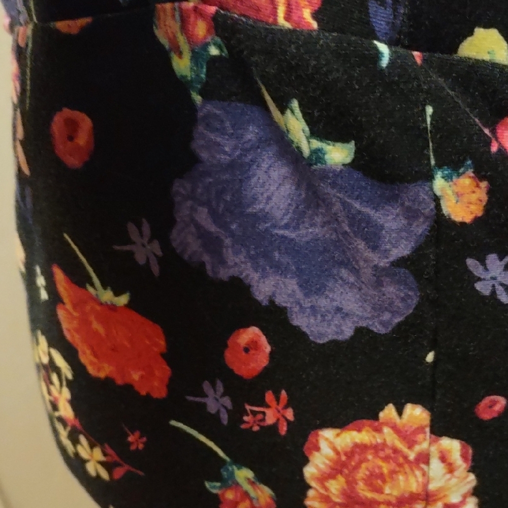 Torrid Black Pencil Skirt with Vibrant Floral Pattern 2 - Picture 3 of 4